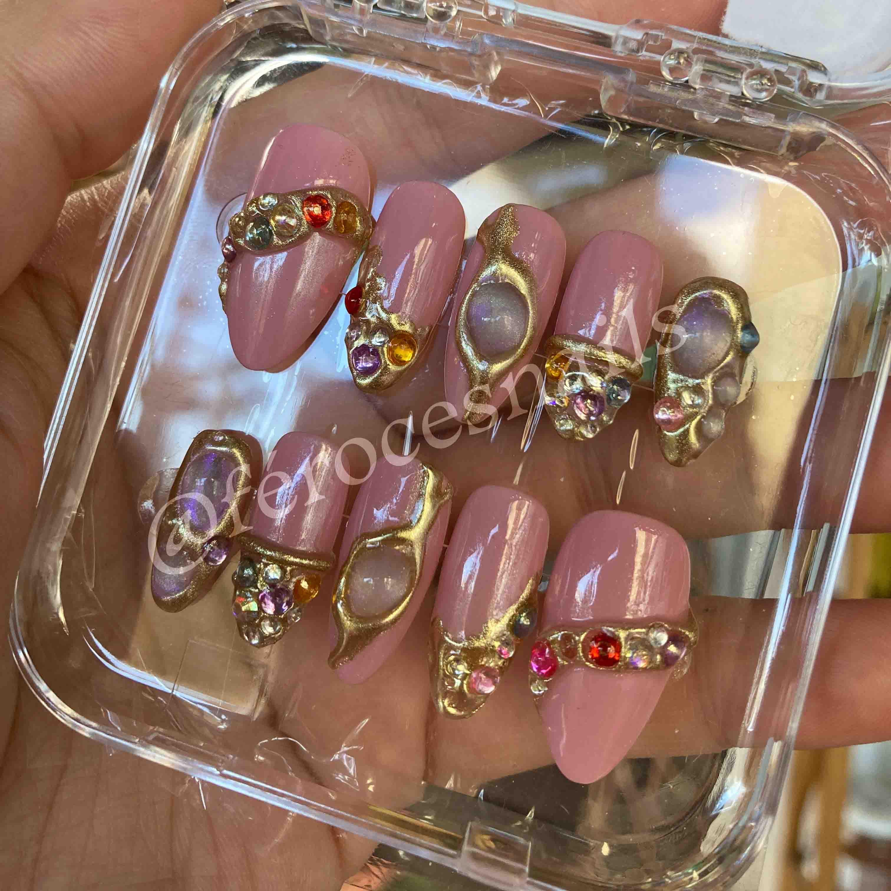 Joyaux - Press-on nails amande